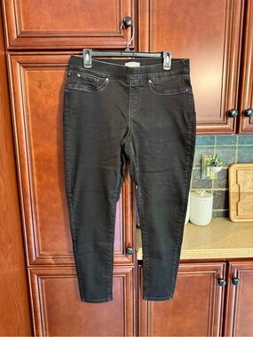 Falls Creek Black Pull-On Stretch Skinny Jeggings